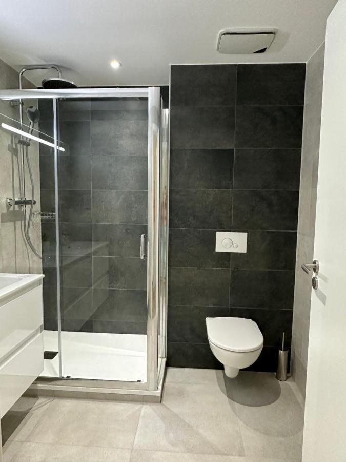 E1 Presidential Studios On High Floor With Stunning Sea Views Gibraltar Luaran gambar
