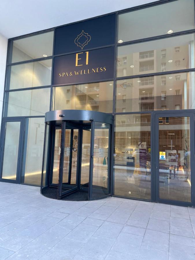 E1 Presidential Studios On High Floor With Stunning Sea Views Gibraltar Luaran gambar